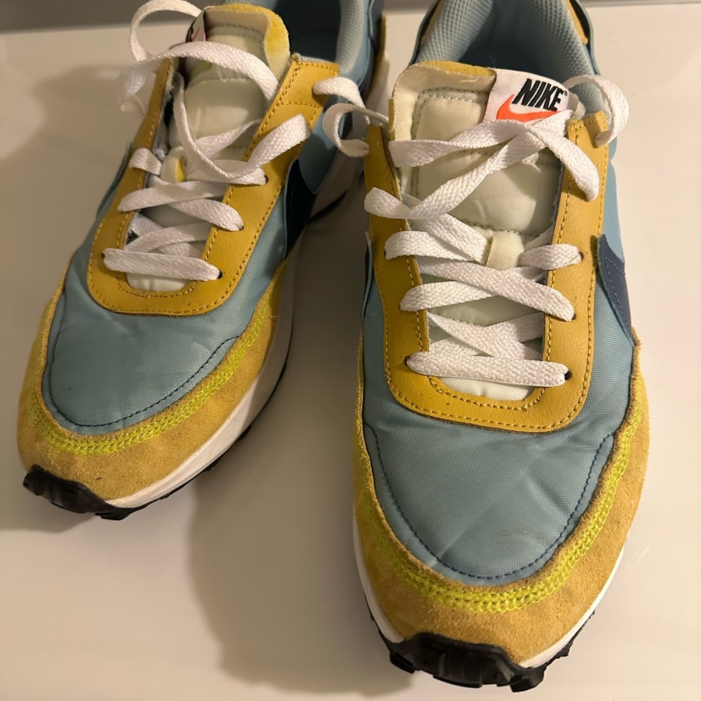 Women’s running shoes - Picture 2 of 9